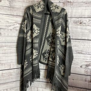 kerisma Cardigan Womens Sz‎ M lamp Wool knit Fringe Drapey Tribal boho Western